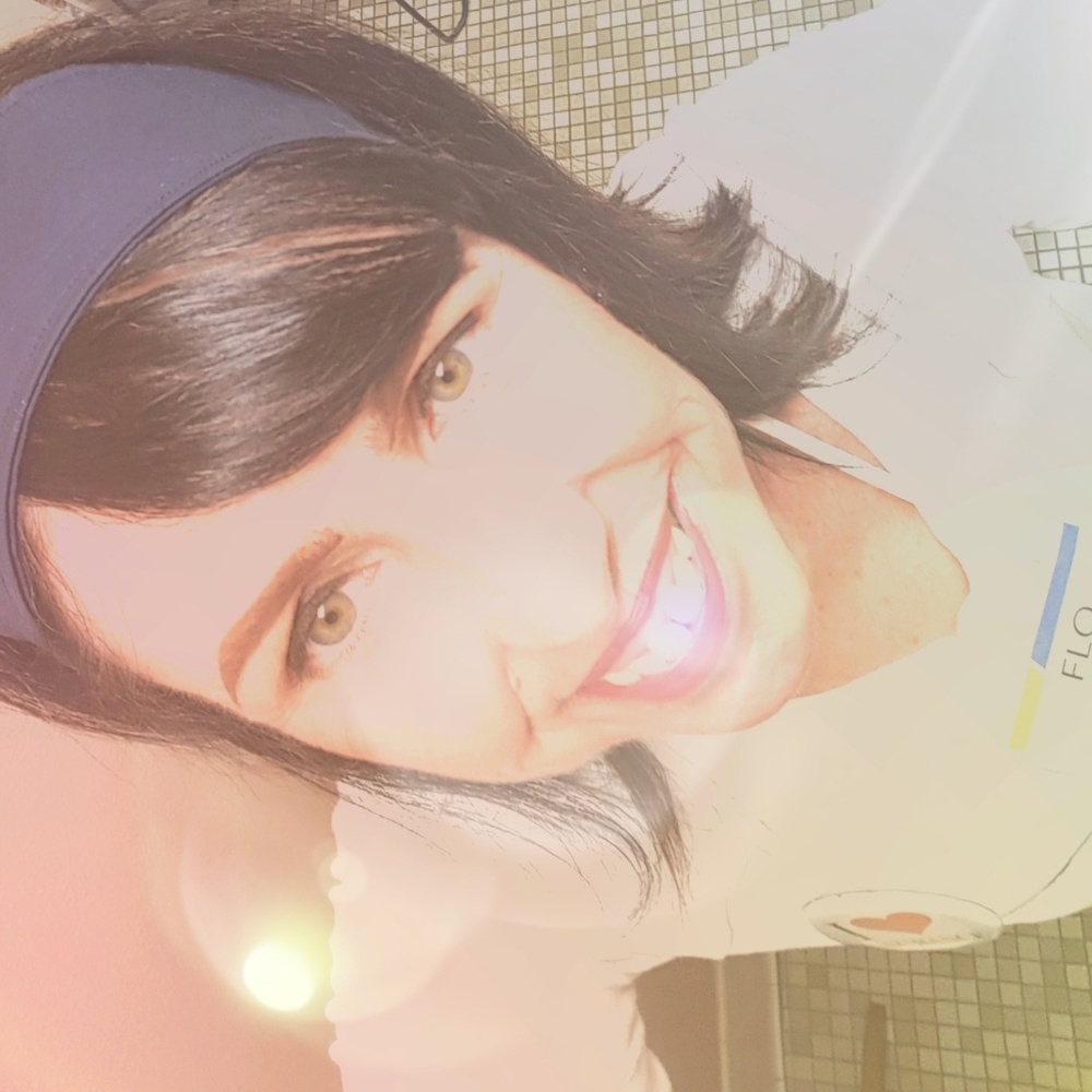 Meet your Posher, Carri